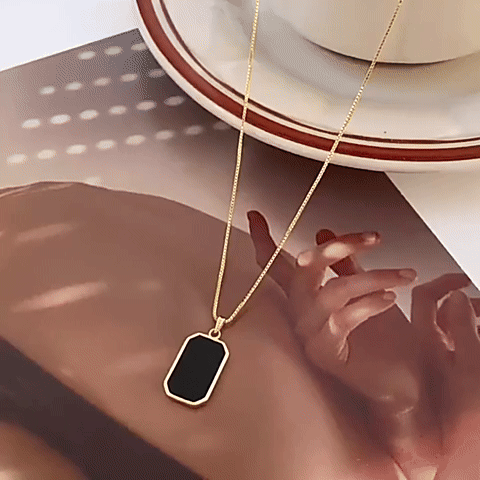 Cueen Black Rectangle Pendant Necklace