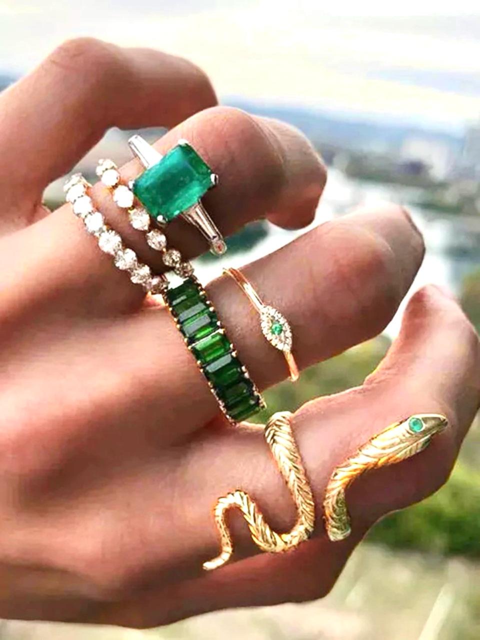 Cueen Multi Designs Ring Set (Adjustable)