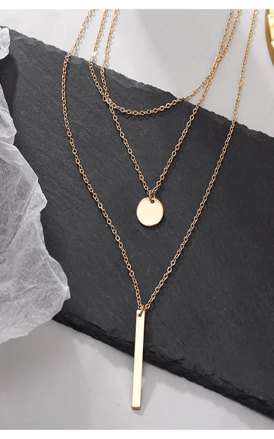 Cueen Triple Chain Pendant